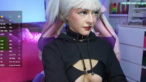 kiki online show from June 13, 2026, 9:35 pm