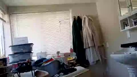 kikilovespartylights online show from April 10, 2026, 6:45 pm