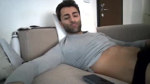 Snapshot of kikkus01 chatting on January 17, 2025, 8:34 am kikkus01 online show from January 17, 2025, 8:34 am