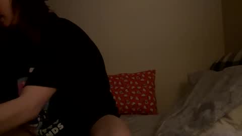 Snapshot of killerxkitty4 chatting on January 24, 2025, 1:35 am killerxkitty4 online show from January 24, 2025, 1:35 am