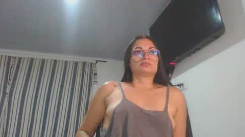 Snapshot of killey_saints chatting on October 10, 2025, 1:37 am killey online show from October 10, 2025, 1:37 am