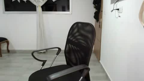 Snapshot of killey_saintss chatting on July 10, 2026, 12:48 am Killey online show from July 10, 2026, 12:48 am