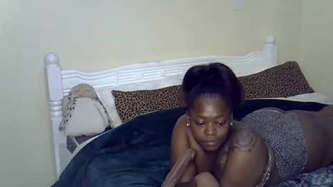 lolo online show from December 18, 2025, 3:07 pm