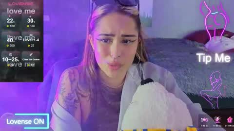 Kim online show from October 28, 2025, 5:26 pm