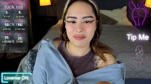 Kim online show from December 1, 2025, 5:01 am