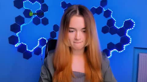 Snapshot of kim_classy chatting on November 30, 2025, 8:13 pm kim_classy online show from November 30, 2025, 8:13 pm