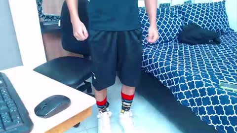 KIM online show from November 20, 2025, 3:01 pm