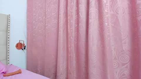 kim_eli online show from February 8, 2025, 11:02 pm