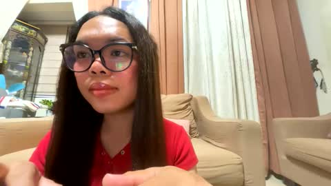 Snapshot of kim_kyile chatting on April 13, 2026, 3:39 pm KYLIE online show from April 13, 2026, 3:39 pm