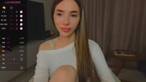 KIM online show from June 21, 2026, 9:28 pm