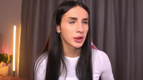 Kim Oberlin online show from November 9, 2025, 3:54 pm