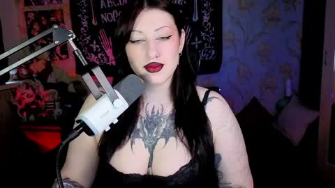 Hi Im Kimberly but u can call me Kim. Turn on ur sound i love to talk and moan online show from April 20, 2026, 2:09 pm