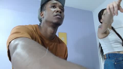 Snapshot of kimandyuk chatting on January 15, 2025, 7:23 pm Kim  Yuk online show from January 15, 2025, 7:23 pm