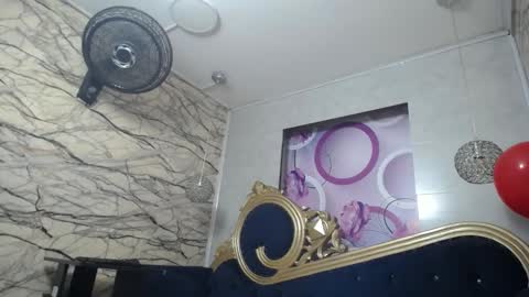 kimberly online show from November 8, 2025, 7:23 pm