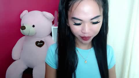 Kimberly online show from March 27, 2026, 11:04 pm