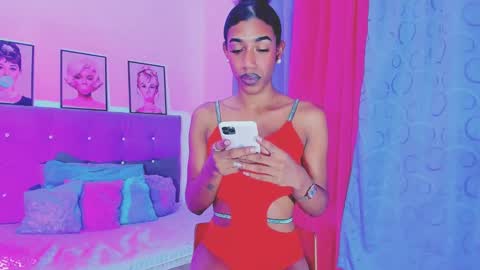 Your Queen KIM online show from January 6, 2025, 12:37 am