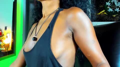 Snapshot of kimberlybanks2 chatting on December 8, 2024, 9:19 pm Kimberly Banks online show from December 8, 2024, 9:19 pm