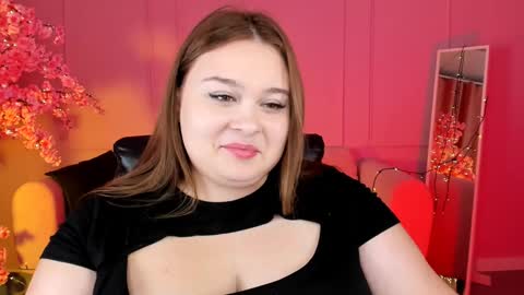 Snapshot of kimberlymaran chatting on December 26, 2024, 3:10 pm The one that you wont be able to forget online show from December 26, 2024, 3:10 pm