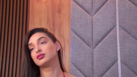 Snapshot of kimberlymav chatting on February 14, 2026, 5:04 am Kimberly online show from February 14, 2026, 5:04 am