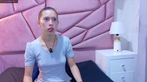 Snapshot of kimberlypink_ chatting on February 8, 2026, 11:35 am Kimberly online show from February 8, 2026, 11:35 am