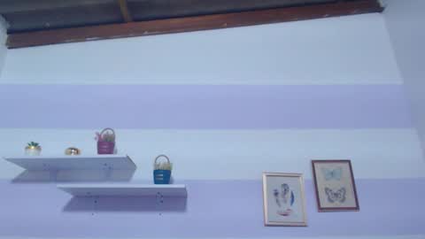 Kim  online show from November 5, 2025, 6:52 pm