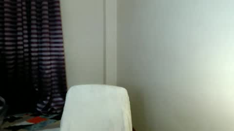 kimchie_21 online show from April 30, 2026, 11:16 am