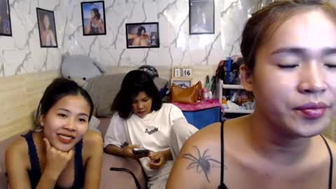 kimchuueee online show from August 7, 2026, 12:29 pm