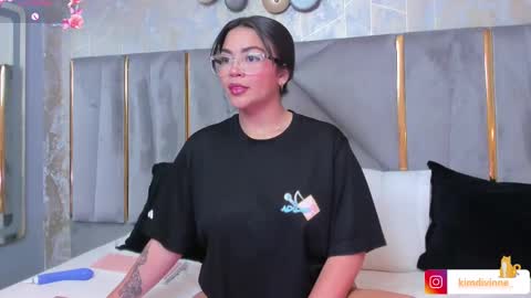  KIM  online show from March 5, 2025, 2:36 am