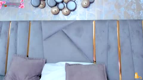  KIM  online show from January 10, 2026, 2:24 am