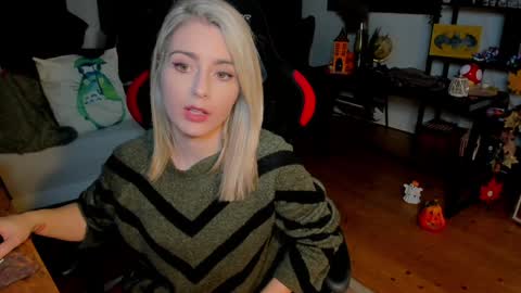 Wolfs Girl online show from October 22, 2025, 6:18 pm