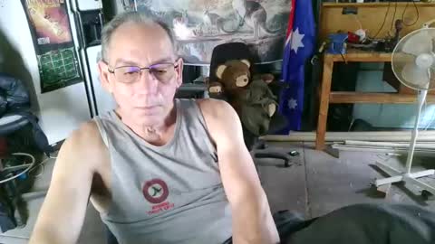 kimintheshed online show from March 29, 2026, 8:58 am