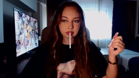 Snapshot of kimlee4 chatting on January 12, 2025, 11:39 am Kim Lee online show from January 12, 2025, 11:39 am