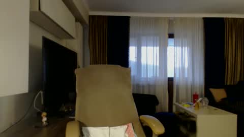 Snapshot of kimlee4 chatting on October 3, 2025, 2:36 pm Kim Lee online show from October 3, 2025, 2:36 pm