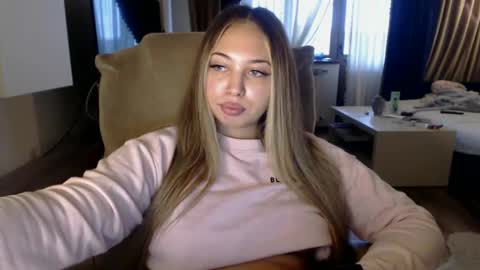 Snapshot of kimlee4 chatting on November 20, 2025, 1:22 pm Kim Lee online show from November 20, 2025, 1:22 pm