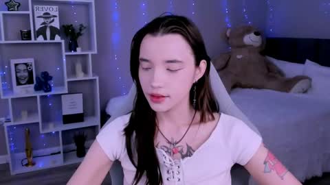 Snapshot of kimm_wong chatting on May 15, 2026, 4:08 am kimm wong online show from May 15, 2026, 4:08 am