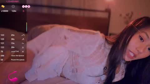 Snapshot of kimmy_chi chatting on October 14, 2025, 6:31 pm Lo online show from October 14, 2025, 6:31 pm