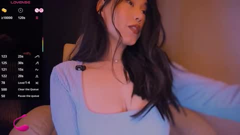 Snapshot of kimmy_chi chatting on February 4, 2026, 6:58 pm Lo online show from February 4, 2026, 6:58 pm