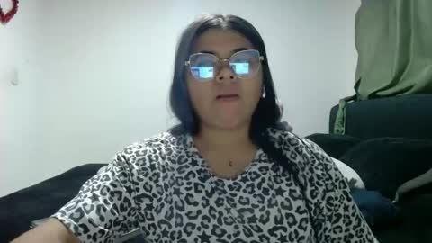 Kimmy online show from October 26, 2025, 2:17 am