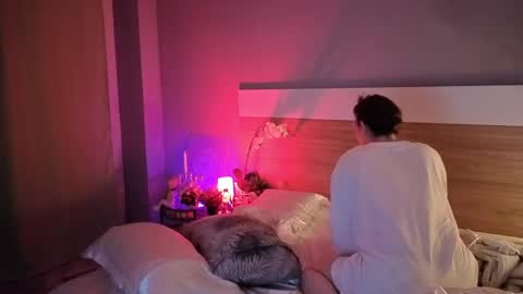 kina_ka online show from April 3, 2026, 10:08 pm