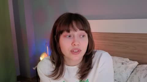 kina_ka online show from April 16, 2026, 7:25 pm