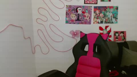 Kind Scarlett online show from March 9, 2025, 2:07 am