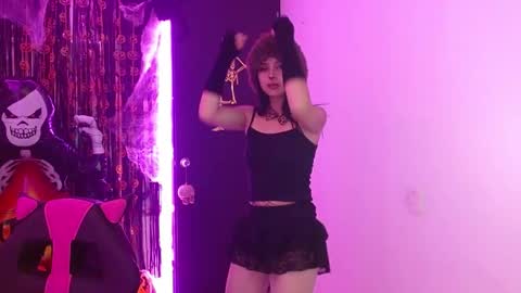 Kind Scarlett online show from October 29, 2025, 2:58 am