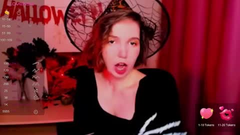 Hazel online show from October 30, 2025, 8:27 am