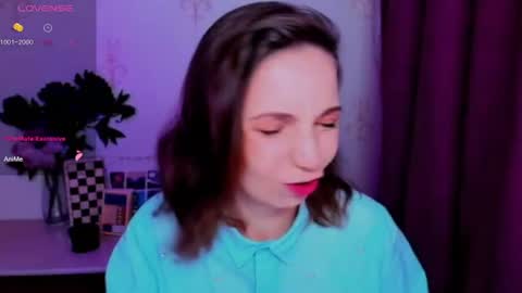 Snapshot of kindhazelhere_ chatting on June 28, 2026, 8:31 am Hazel online show from June 28, 2026, 8:31 am