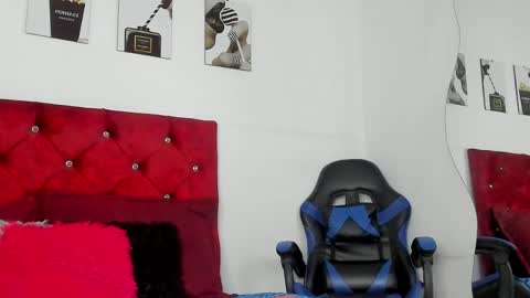 king_ares1 online show from May 12, 2026, 11:07 am