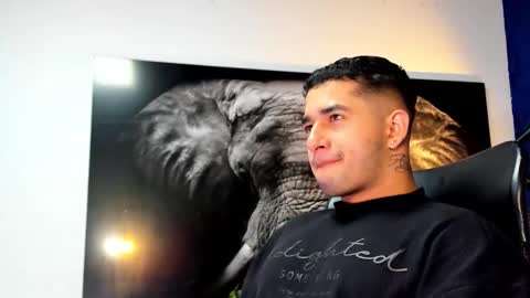 Angel Falconer online show from November 26, 2025, 3:18 am