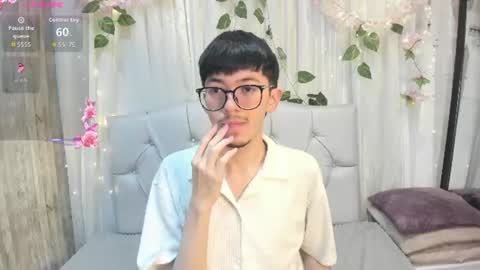 Snapshot of king_luxury1 chatting on July 31, 2026, 12:26 pm King online show from July 31, 2026, 12:26 pm