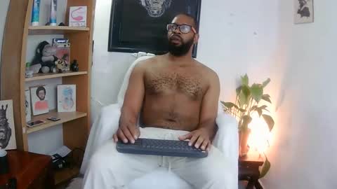 Snapshot of king_mallik chatting on February 3, 2026, 2:44 pm Malik online show from February 3, 2026, 2:44 pm