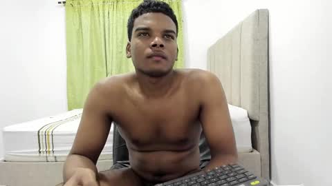Snapshot of king_men2 chatting on March 6, 2025, 2:30 am king_men2 online show from March 6, 2025, 2:30 am