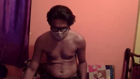 king_of_thorn online show from May 19, 2026, 1:28 pm